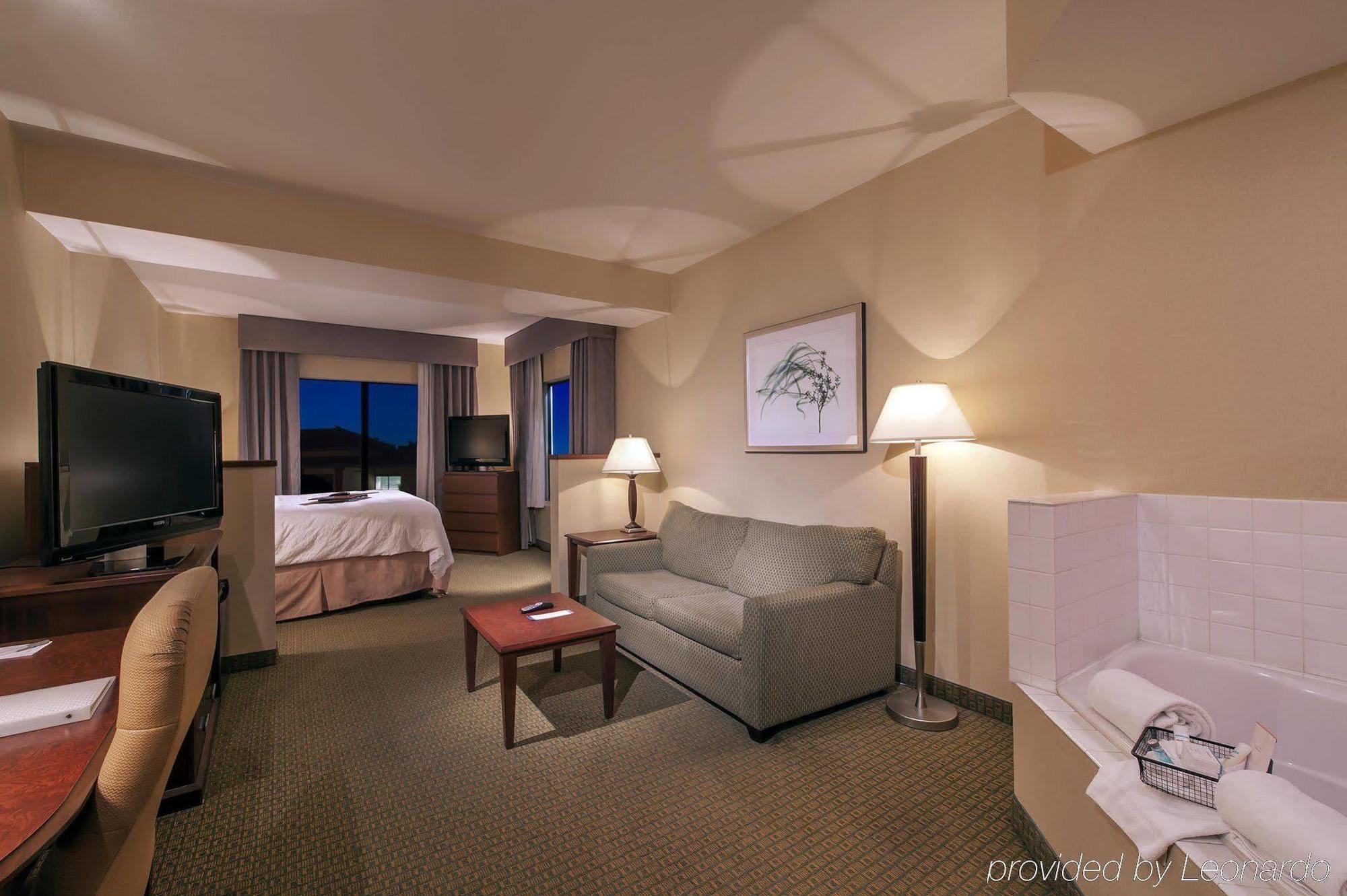 Hampton Inn Phoenix Airport North Exterior foto