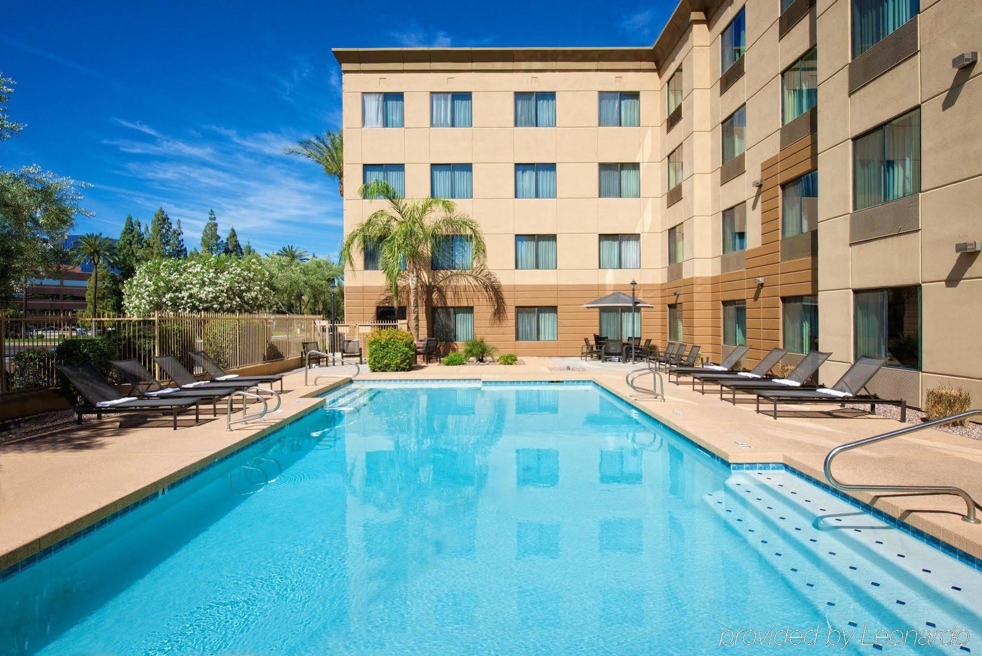 Hampton Inn Phoenix Airport North Exterior foto